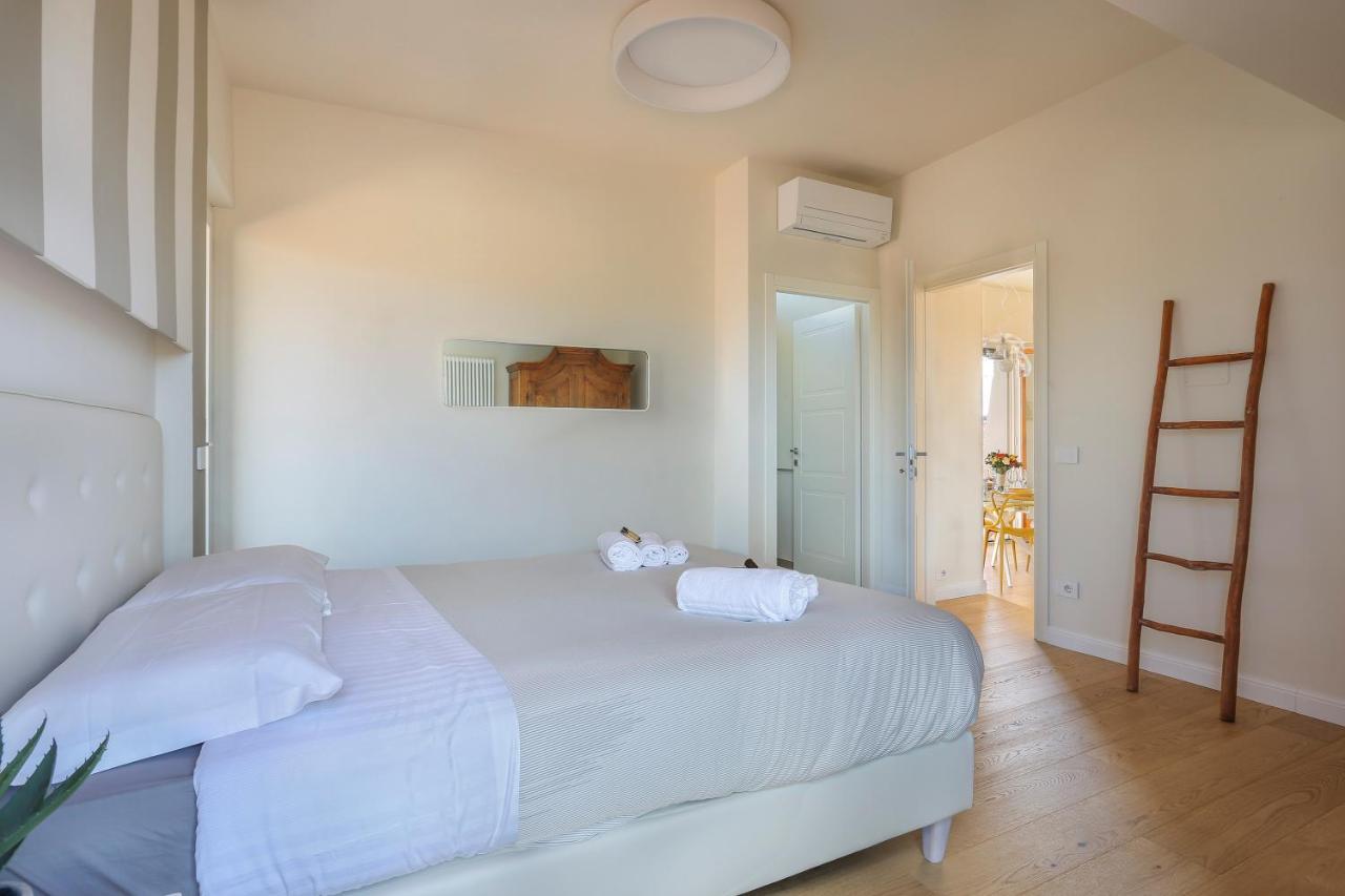 Penthouse With Big Terrace In Oltrarno Apartman Firenze Kültér fotó
